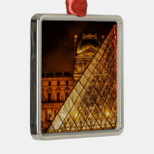 Der Louvre Ornament Aus Metall (Rechts)