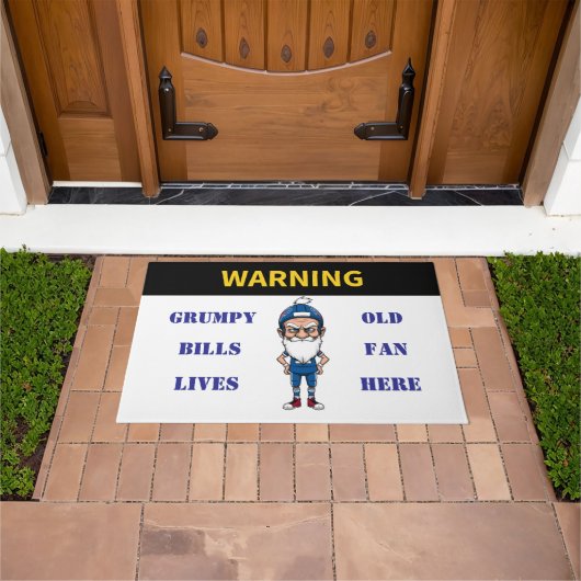 Der Lüfter lebt hier in gruseligen alten Gesetzen Fußmatte (Außenbereich)