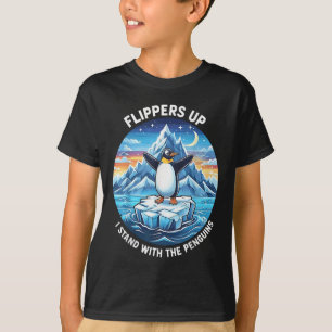 Der lustige Pinguin zieht mich hoch und steht mit T-Shirt