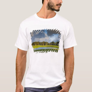 Der Makai-Golfplatz in Princeville T-Shirt