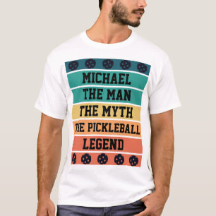 Der Mann, der Mythos, das Pickleball, verbirgt ein T-Shirt