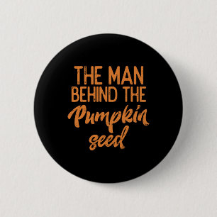 Der Mann hinter dem Kürbisgefühl Halloweenschwange Button