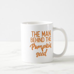Der Mann hinter dem Kürbisgefühl Halloweenschwange Kaffeetasse