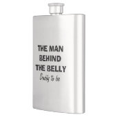 Der Mann hinter der Bauchflasche, damit der Vati Flachmann (Links)