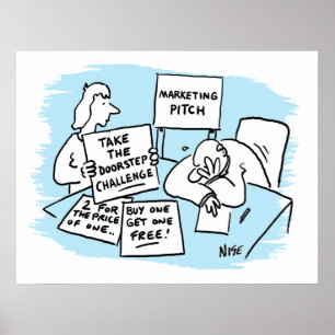 Der Marketing Manager wird auf einem Verkaufspunkt Poster