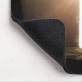 Der Mensch, der zum Christlichen Jesus-Kreuz läuft Mousepad (Ecke)