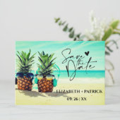 Der minimalistische, tropische Strand Save The Date (Stehend Vorderseite)