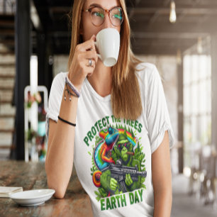 Der Mischeienaffe und die Regenbogenwaffe T-Shirt