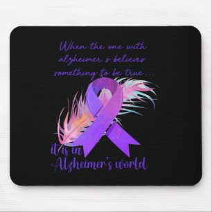 Der mit Alzheimer glaubt, es sei in Alzheim Mousepad