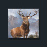 Der Monarch des Glen (Wilder Stag) (von Landseer) Leinwanddruck<br><div class="desc">In diesem Design ist ein Werk des englischen Malers Sir Edwin Henry Landseer (1802-1873) zu sehen. Es zeigt einen Hirschsteg,  der stehend stolz auf seine hohen Geweihe ist. Das Tier liegt hoch in den heidländischen Hügeln des schottischen Highlands. Das ursprüngliche Gemälde wurde 1851 fertig gestellt.</div>