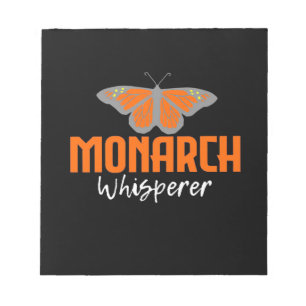 Der Monarchschmetterling flüstert Notizblock