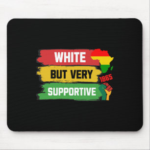 Der Monat Juni ist ein weißer, aber unterstützende Mousepad