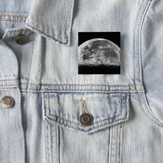 Der Mond 2 Button (Beispiel)