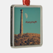 Der Mond und ein Turm: Aberystwyth Ornament Aus Metall (Rechts)