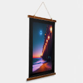 Der mondbeleuchtete Pier Wandteppich Mit Holzrahmen (Gewinkelt)