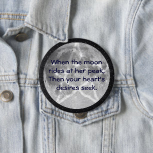 Der Mondknopf der Hexe Button