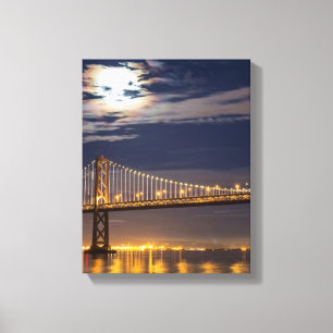 Der Moonrise heute Abend über der Bucht-Brücke Leinwanddruck