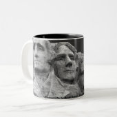 Der Mount Rushmore Zweifarbige Tasse (Vorderseite Links)