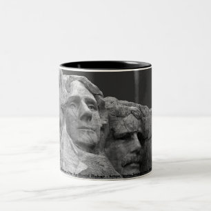 Der Mount Rushmore Zweifarbige Tasse