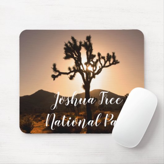 Der Nachtfall beginnt bei Joshua Tree Mousepad (Mit Mouse)