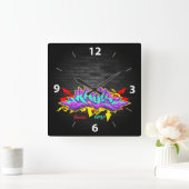 Der Name Kayla in Graffiti Quadratische Wanduhr (Zuhause)