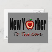 Der New Yorker im Kern mit dem großen Apfel Postkarte (Vorne/Hinten)