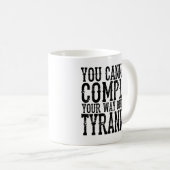 Der Nürnberger Kodex + Kaffeetasse (VorderseiteRechts)