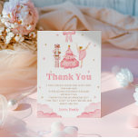 Der Nutcracker Winter Dankeschön Card Einladung<br><div class="desc">Mit unserer Dankeschön-Karte "The Nutcracker Winter" bedanken Sie sich. Mit seinen bezaubernden Nutcracker-Designs und eleganten Winterakzenten ist diese Karte der ideale Begleiter für ein zauberhaftes Fest. Ideal für einen Nutcracker Geburtstag oder eine Feiertagsveranstaltung, fügt es Ihren Botschaften eine charmante und festliche Touch hinzu. Wählen Sie unsere "The Nutcracker Winter" Dankeschön...</div>