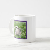 Der Osterhase ist ein Comin'! Tasse (Vorderseite Links)