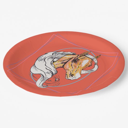 Der Palomino (Lachs) Pappteller (Schrägansicht)