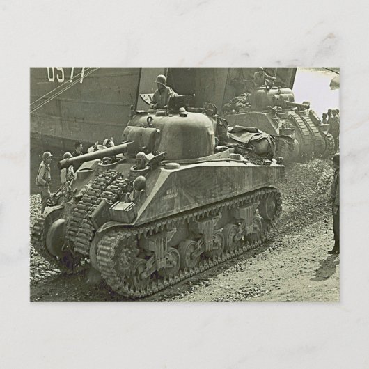 Der Panzer Sherman des Zweiten Weltkriegs löste au Postkarte (Vorderseite)