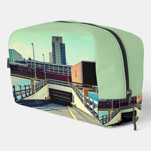 Der Parkplatz Waschbeutel (Rechte Ecke)