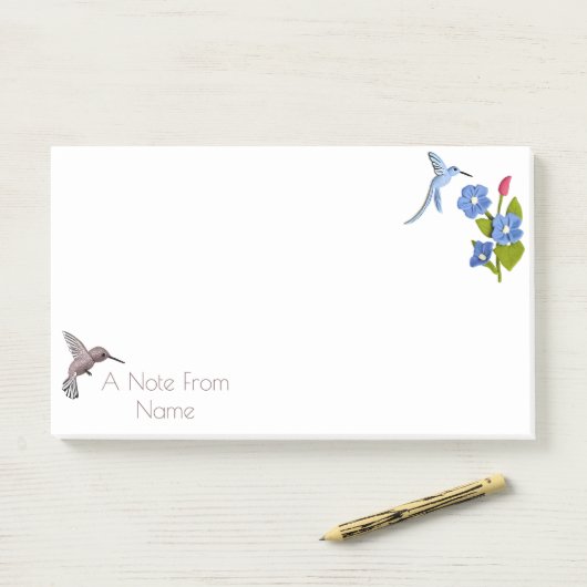 Der personalisierte Playdoh Hummingbird setzt sein Post-it Klebezettel (Auf Schreibtisch)