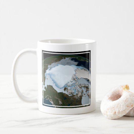 Der Planet Erde zeigt eine Eisdecke im Jahr 1980. Kaffeetasse (Mit Donut)