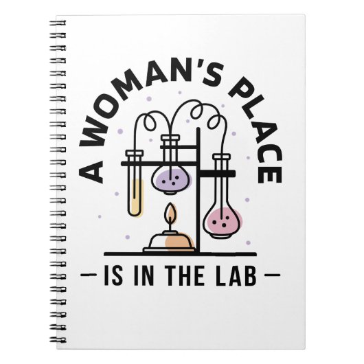 Der Platz einer Frau ist im Labor – STEM-Kunst Notizblock (Vorderseite)