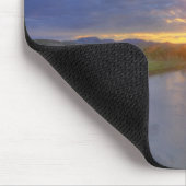 Der Powder River fängt letztes Licht in Custer Mousepad (Ecke)
