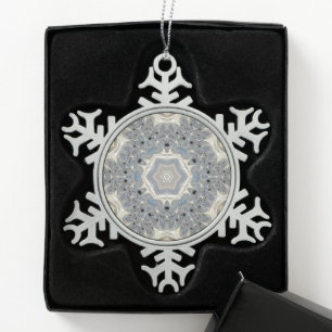 Der Puls eines fraktalen Traums Schneeflocken Zinn-Ornament