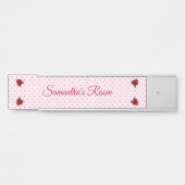 Der Raum-Zeichen-Rosa des Jugendlichen punktiert Türschild (Vorderseite )