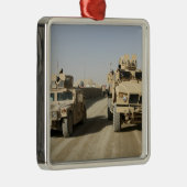 Der resistente Hinterhalt des Bergwerks Ornament Aus Metall (Rechts)