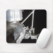 Der Roboterarm des japanischen Experiments Modu 2 Mousepad (Mit Mouse)