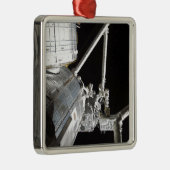 Der Roboterarm des japanischen Experiments Modu 2 Silbernes Ornament (Rechts)