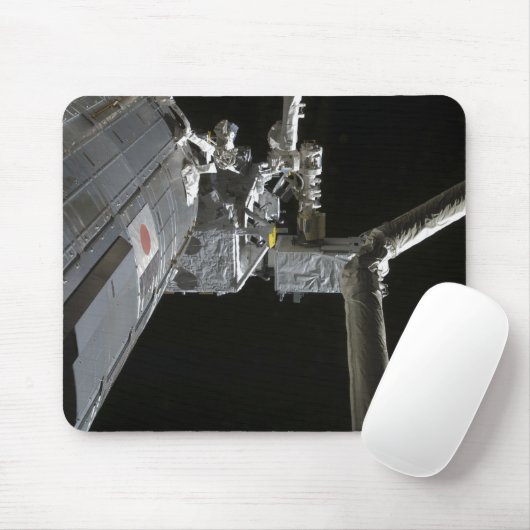 Der Roboterarm des japanischen Versuchsmodells Mousepad (Mit Mouse)