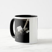 Der Roboterarm des Remote Manipulators System Tasse (Vorderseite Links)