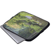 Der rollende Teich mit der Mondbrücke Laptopschutzhülle (Vorne Knopf)