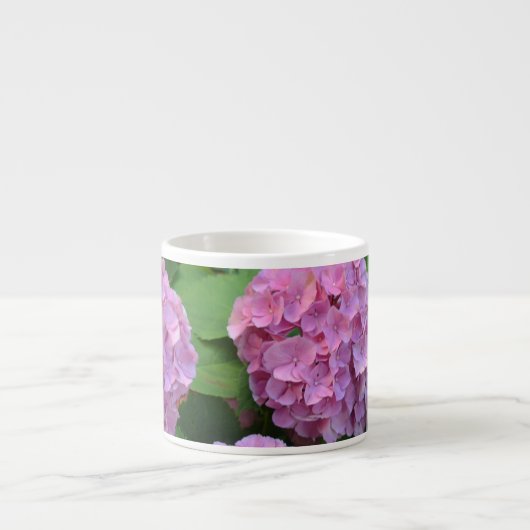 Der Rosa Hortensia-Hydrangebusch Espressotasse (Vorderseite)