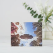 Der Saucer im Wald Postkarte (Stehend Vorderseite)