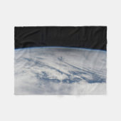 Der Schatten des Mondes, der auf dem Nordpazifik v Fleecedecke (Vorderseite (Horizontal))