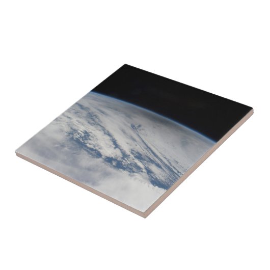 Der Schatten des Mondes, der auf dem Nordpazifik v Fliese (Seite)