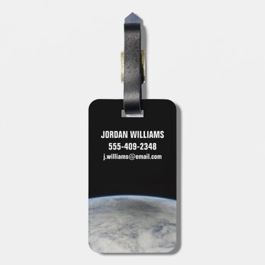 Der Schatten des Mondes, der auf dem Nordpazifik v Gepäckanhänger (Rückseite vertikal)