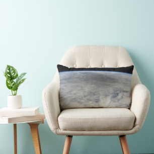 Der Schatten des Mondes, der auf dem Nordpazifik v Lendenkissen